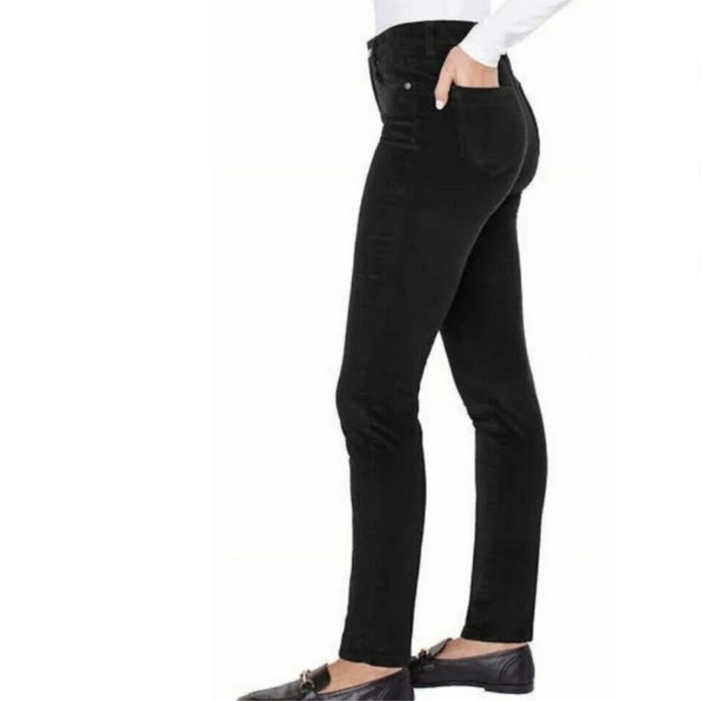 Well Worn Women’s High Rise Soft Corduroy Pants Black 31” Inseam NWT - Picture 5 of 5